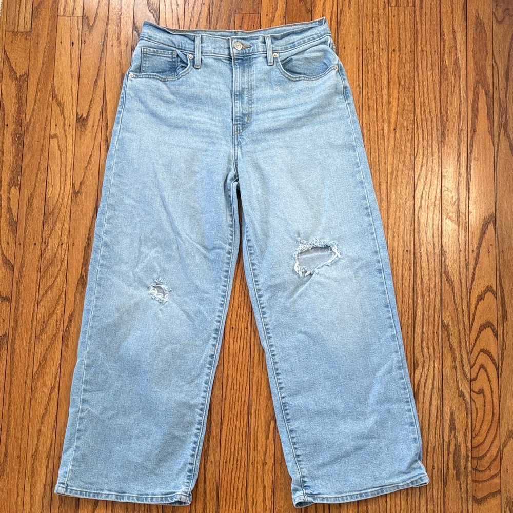 Levi’s High Rise Wide Leg Light Wash Women's Jeans